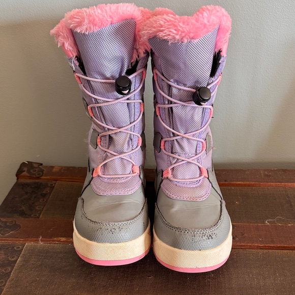 Wonder Nation 3M Insulated Pink and Gray Kids Boots - Picture 3 of 7
